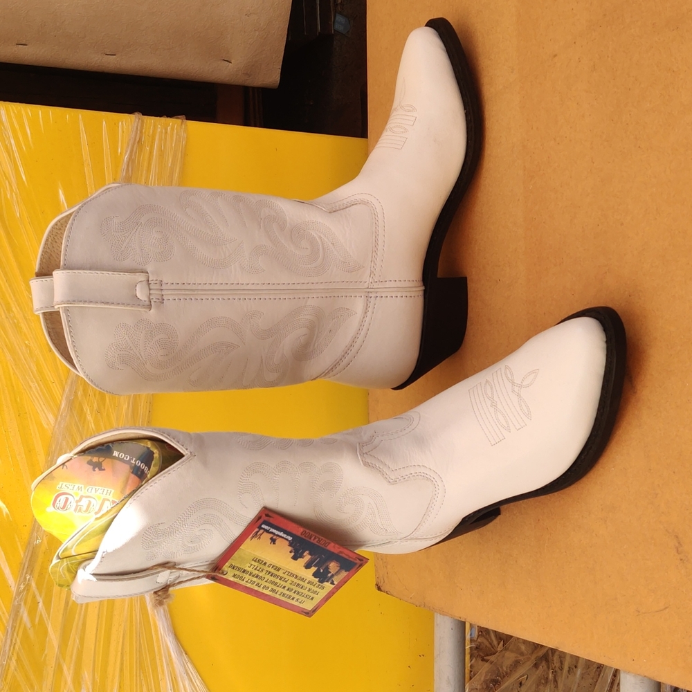 Durango Women's White Leather Cowgirl Boots